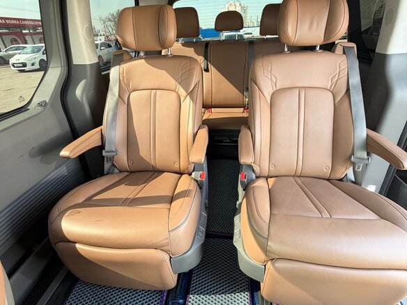 2021 Hyundai Staria I, синий, 5500000 рублей - вид 18