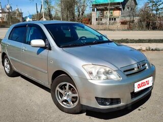 2005 Toyota Corolla IX (E120, E130) Рестайлинг, серебристый, 700000 рублей, вид 2