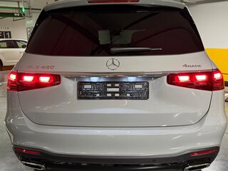 2026 Mercedes-Benz GLS 450 II (X167) Рестайлинг, серый, 18680000 рублей, вид 4