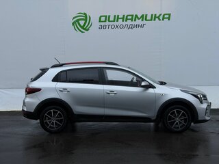 2021 Kia Rio X IV Рестайлинг, серебристый, 1850000 рублей, вид 3
