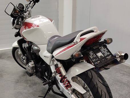 2010 Honda CB 1300, белый, 669000 рублей, вид 5