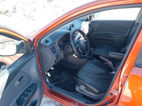2010 Kia Rio II Рестайлинг, оранжевый, 590000 рублей - вид 8