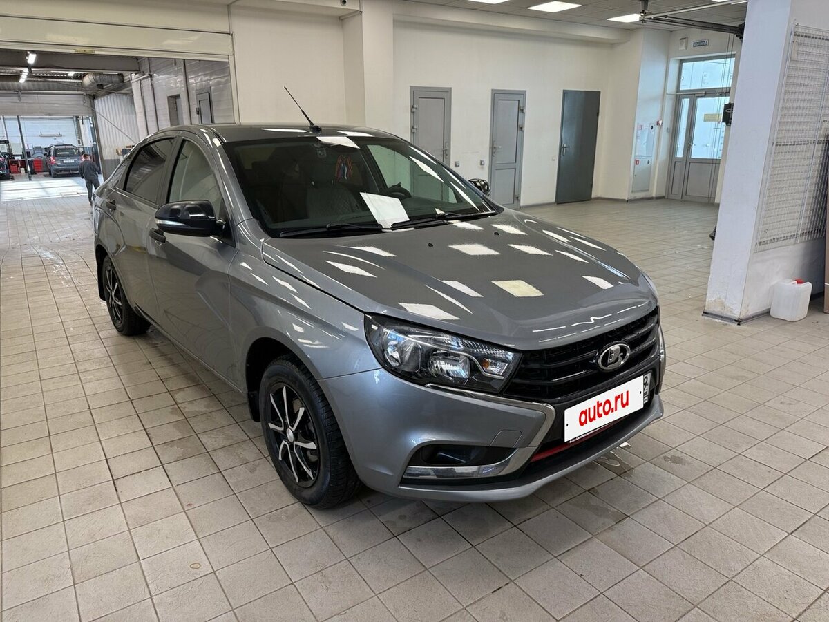 Открыть фотографии: Lada (ВАЗ) Vesta I