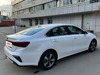 2020 Kia Cerato IV, белый, 1750000 рублей, вид 3