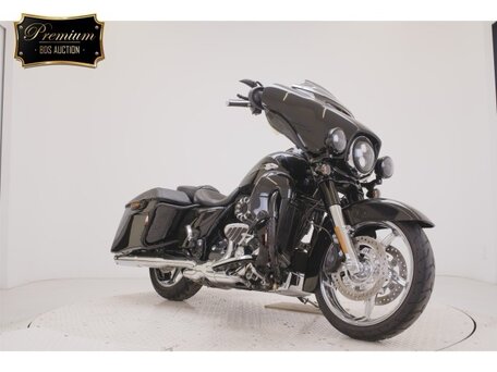 2015 Harley-Davidson Street Glide, чёрный, 1454000 рублей, вид 3