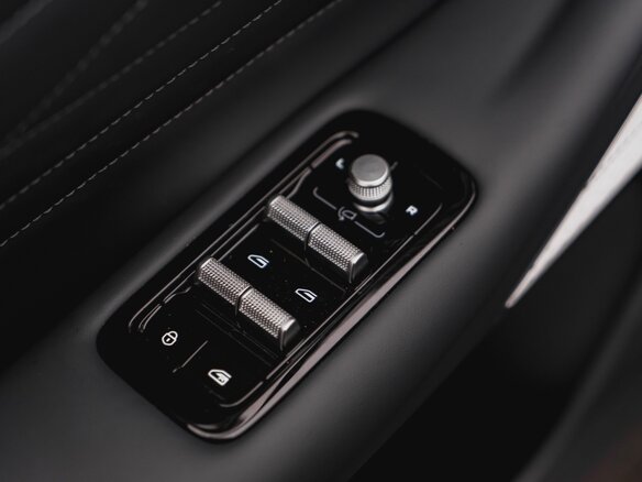 2026 Geely EX5 Гибрид EM-i, серый, 3935290 рублей - вид 13