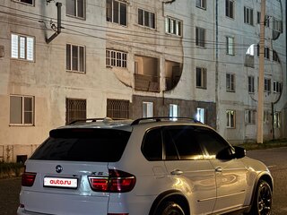 2012 BMW X5 50i II (E70) Рестайлинг, белый, 1800000 рублей, вид 3