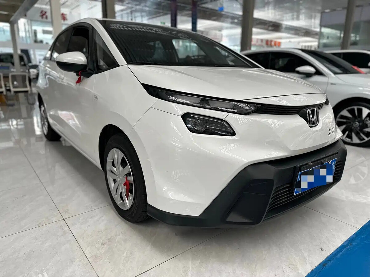 Открыть фотографии: Honda Fit IV Рестайлинг 2