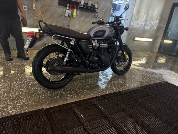 2016 Triumph Bonneville T120, серый, 1100000 рублей - вид 7