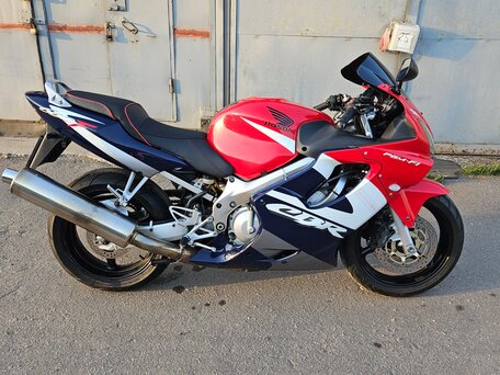 2002 Honda CBR 600F, красный, 450000 рублей, вид 1