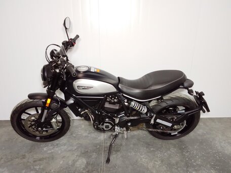 2021 Ducati Scrambler 800, чёрный, 649000 рублей, вид 1