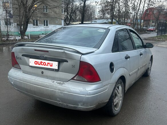 2001 Ford Focus I (North America), серебристый, 230000 рублей - вид 4