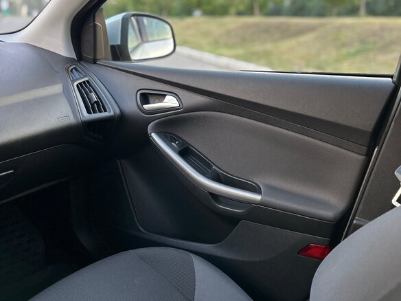 2012 Ford Focus III, серебристый, 585000 рублей - вид 14