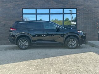 2021 Nissan Rogue III, чёрный, 2750000 рублей, вид 5