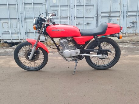 1971 Honda CB 100, красный, 130000 рублей, вид 2