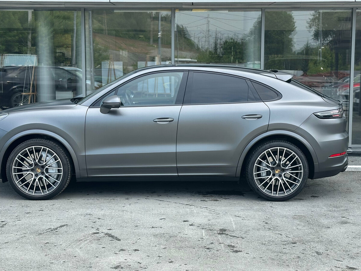 Открыть фотографии: Porsche Cayenne III