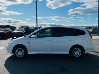 2001 Honda Stream I, белый, 699999 рублей, вид 3