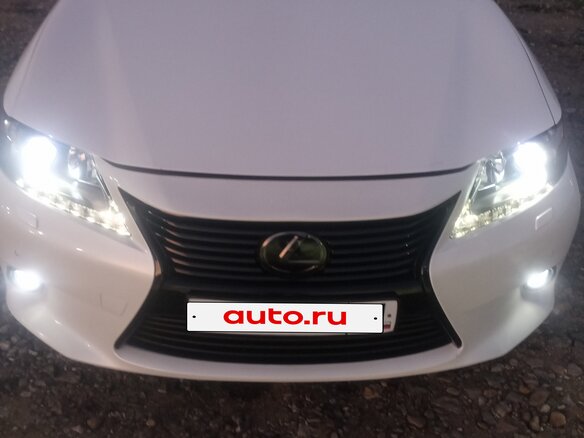 2013 Lexus ES 250 VI, белый, 1950000 рублей - вид 2