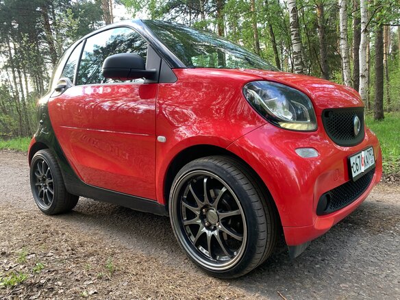 2017 Smart Fortwo III, красный, 1300000 рублей - вид 12