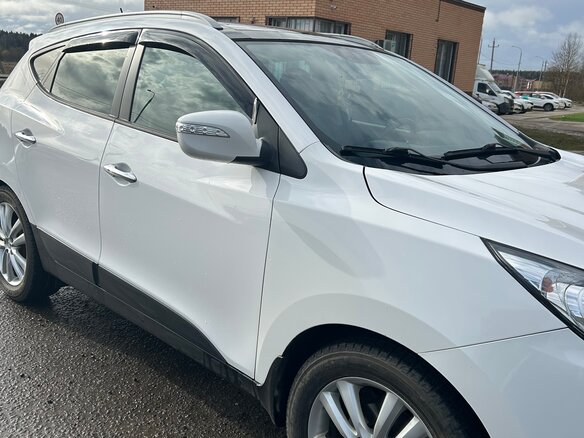 2011 Hyundai ix35 I, белый, 1020000 рублей - вид 4