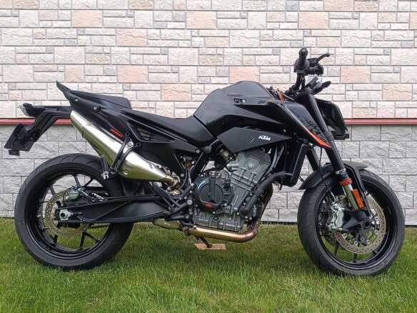 2021 KTM 890 Duke, чёрный, 799000 рублей - вид 1