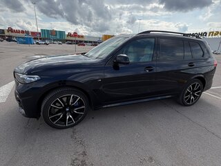 2022 BMW X7 40d I (G07), синий, 9200000 рублей, вид 5