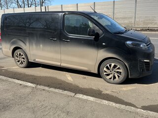 2020 Citroen SpaceTourer XL I, чёрный, 3200000 рублей, вид 3