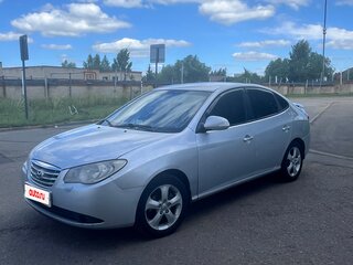 2010 Hyundai Elantra IV (HD), серебристый, 560000 рублей, вид 1