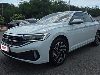 2022 Volkswagen Jetta VII Рестайлинг, белый, 1590000 рублей, вид 1