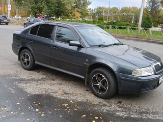 2008 Skoda Octavia I (A4) Рестайлинг, серый, 400000 рублей, вид 2