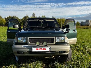 1997 Isuzu Bighorn II, зелёный, 900000 рублей, вид 2