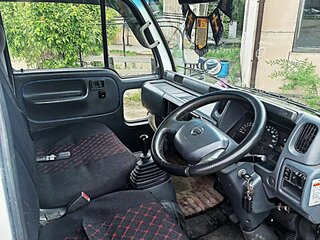 2003 Nissan Atlas, белый, 1000000 рублей, вид 2