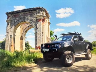 2007 Mitsubishi L200 IV, чёрный, 1600000 рублей, вид 1