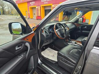 2017 Infiniti QX80 I Рестайлинг, серый, 3290000 рублей, вид 5