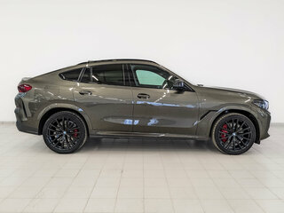 2022 BMW X6 M50i III (G06), серый, 8350000 рублей, вид 4