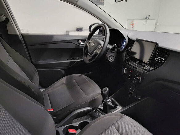 2020 Hyundai Solaris II Рестайлинг, серый - вид 12