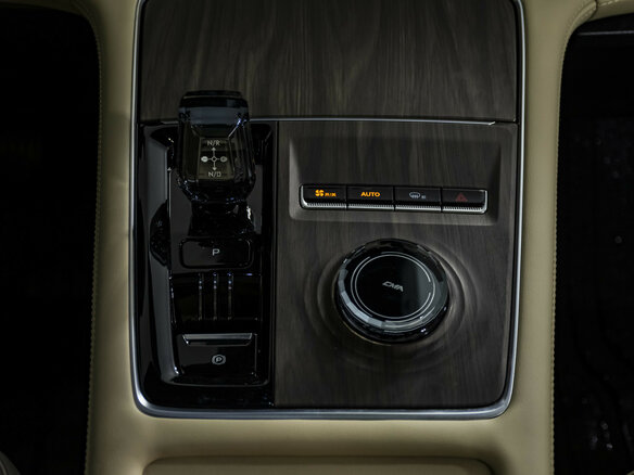 2024 Geely Monjaro (Xingyue L) I Рестайлинг (China Market), чёрный - вид 17