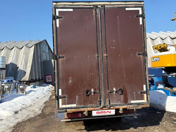 2012 ГАЗ ГАЗель (3302), оранжевый, 900000 рублей - вид 3