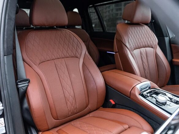 2024 BMW X7 40i I (G07) Рестайлинг, чёрный, 13890000 рублей - вид 19