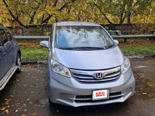 2014 Honda Freed I Рестайлинг, серебристый, 1500000 рублей, вид 1