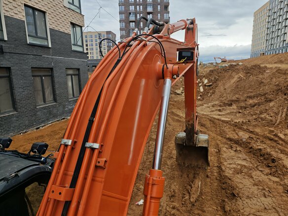 2021 Hitachi ZX210, оранжевый - вид 15