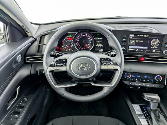 2021 Hyundai Elantra VII (CN7), серый, 1620000 рублей - вид 20