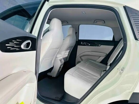 2025 Geely Geome Xingyuan 40.16 kWh, зелёный, 1588011 рублей - вид 13