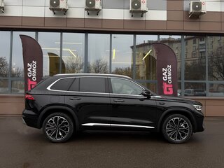 2025 Geely Monjaro (Xingyue L) I Рестайлинг 2 (China Market), чёрный, 4050000 рублей, вид 4