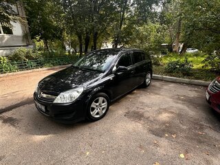 2010 Opel Astra H Рестайлинг, чёрный, 680000 рублей, вид 4