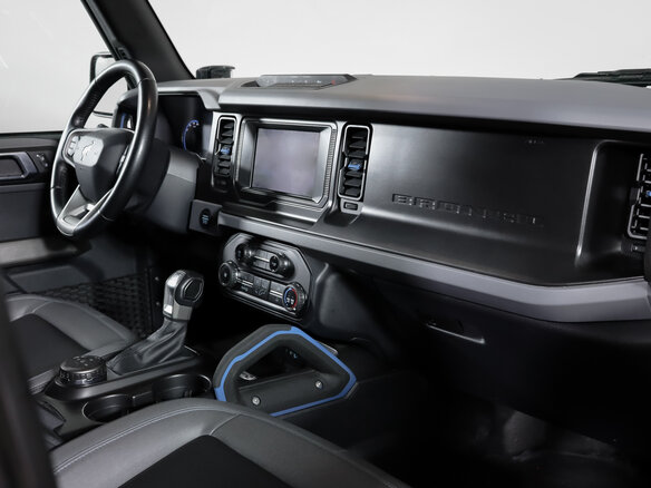 2021 Ford Bronco VI, жёлтый, 6847128 рублей - вид 39