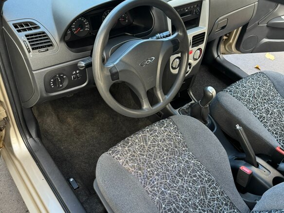 2011 Chery Very (A13), бежевый, 600000 рублей - вид 16