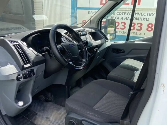 2020 Ford Transit, белый, 2400000 рублей - вид 4