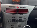 2010 Opel Astra H Рестайлинг, красный, 350000 рублей - вид 9