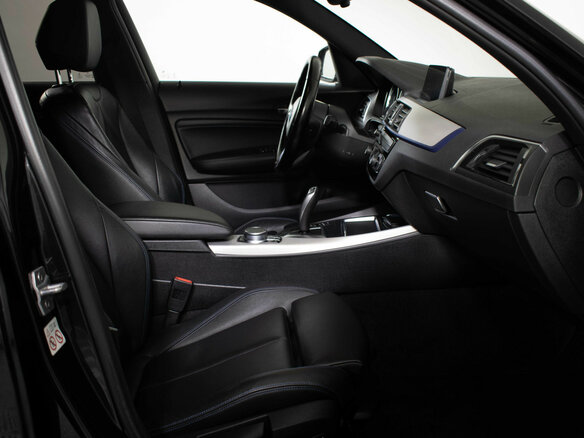 2018 BMW 1 серии 118i II (F20/F21) Рестайлинг 2, чёрный - вид 10